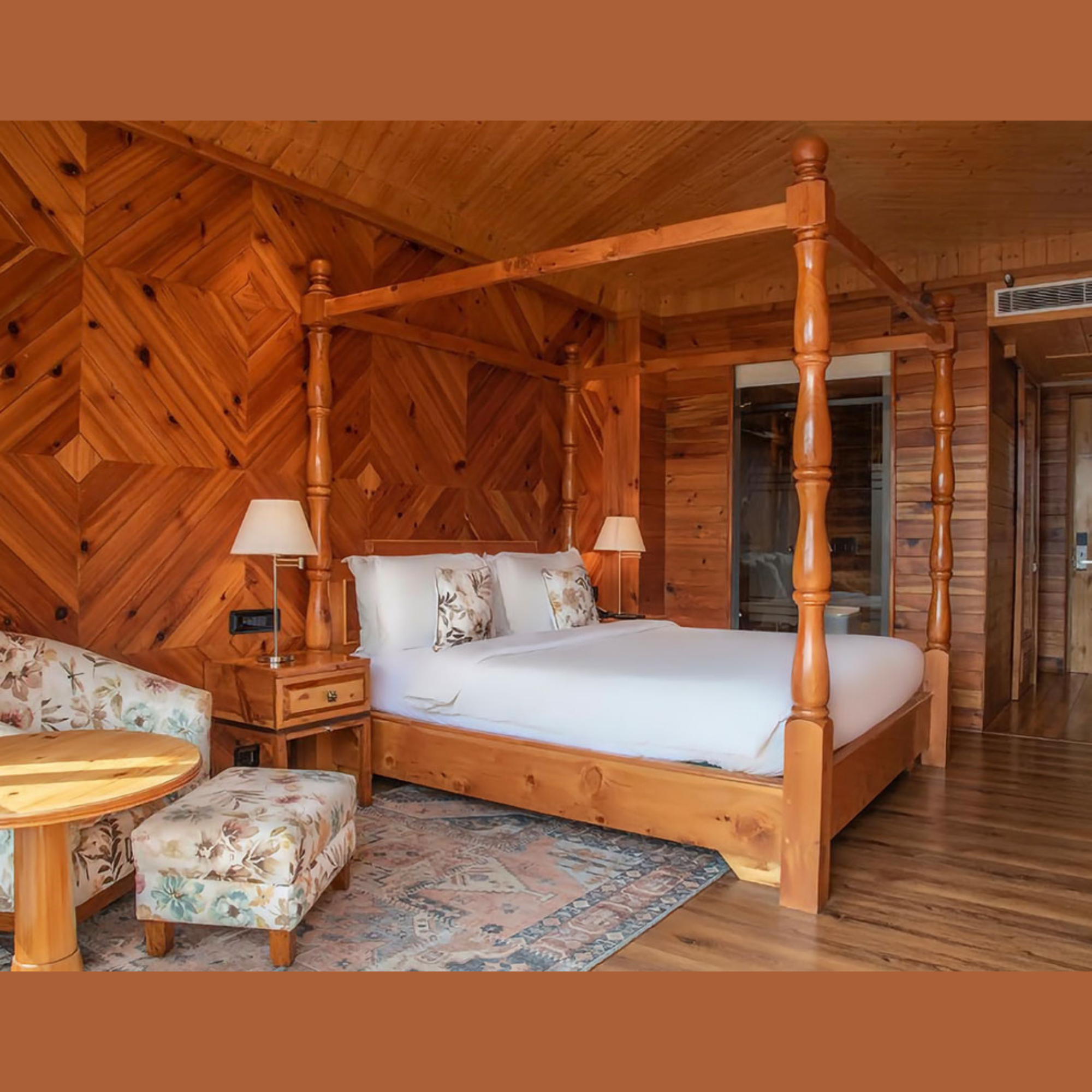 Swiss Royal Handmade Teak Wood Poster Bed Luxury Hotel-Grade Bed Frame with Elegant Design