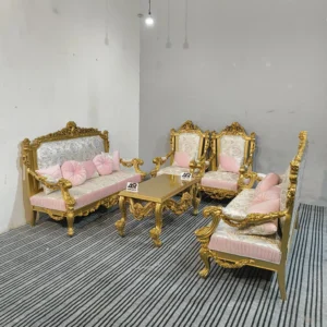 Luxury Royal Hand Carved Wooden Sofa Set with Center Table